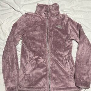 North face fuzzy fleece jacket. New without tags. Never worn Size XS